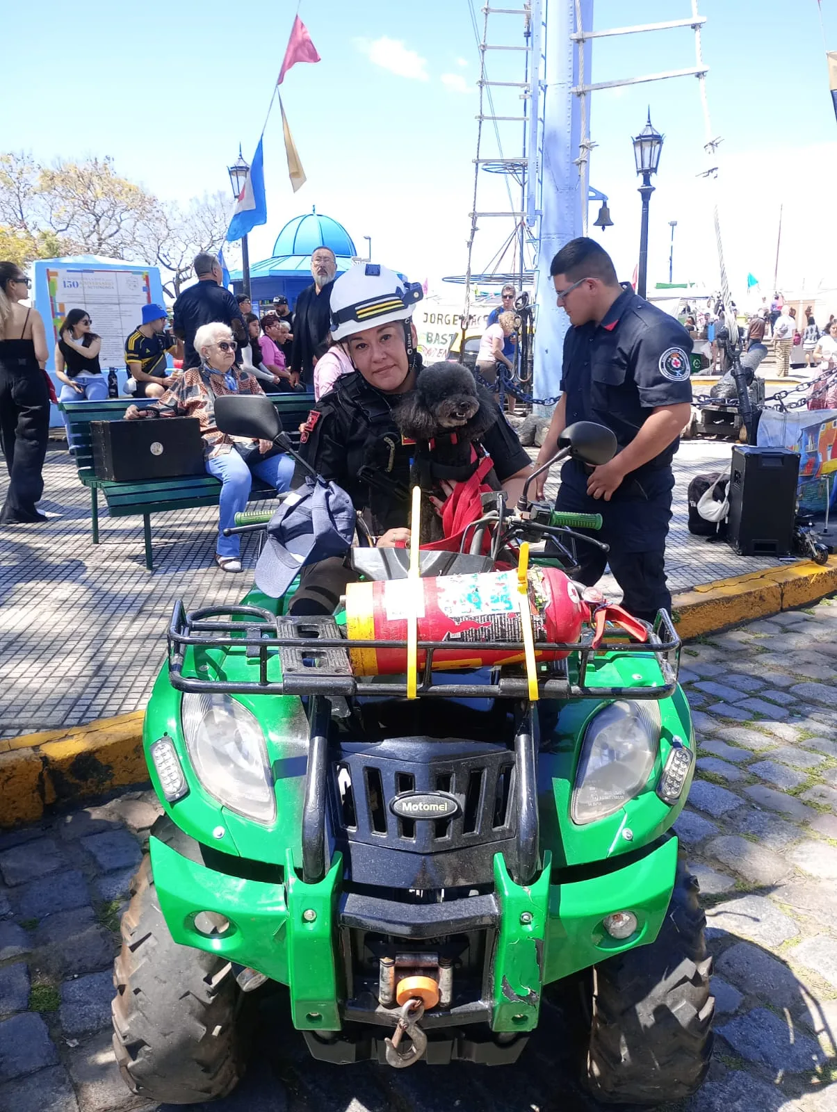 Moto de la División de Intervenciones Motorizadas de Bomberos Vuelta de Rocha
